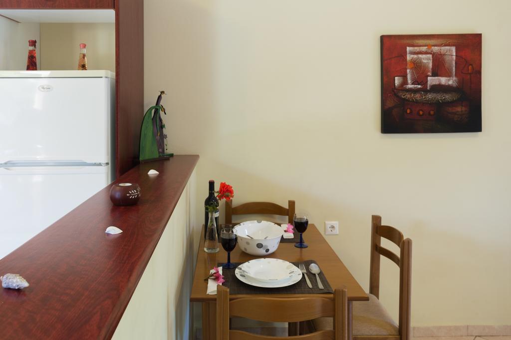 Elizabeth Apartments Frinion ภายนอก รูปภาพ
